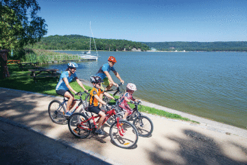 výlety na kole kolem Máchova jezera - hotel Port